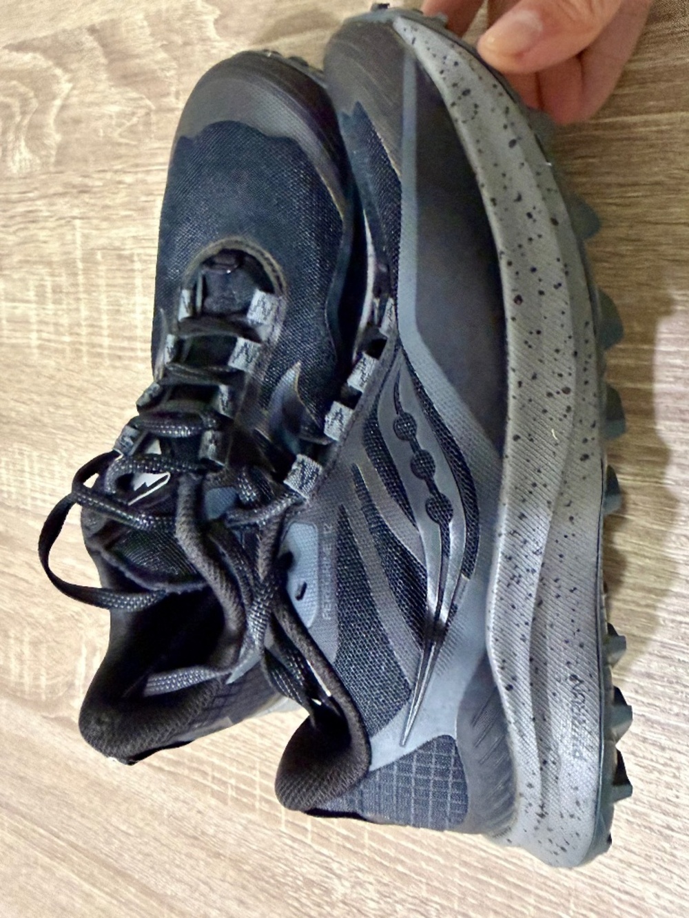 Saucony Peregrine 12 size 7